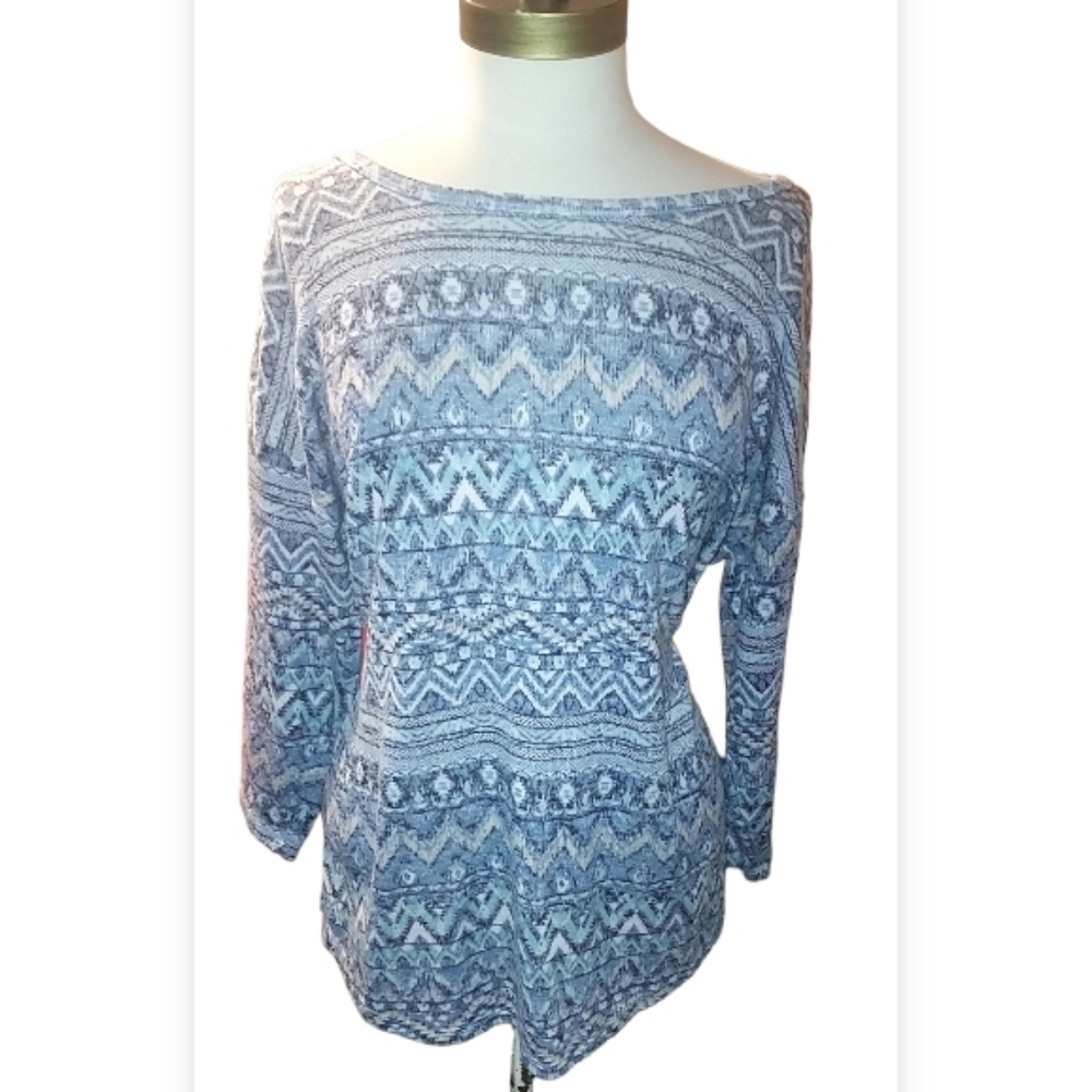 ABSOLUTELY famous women's sweater size L